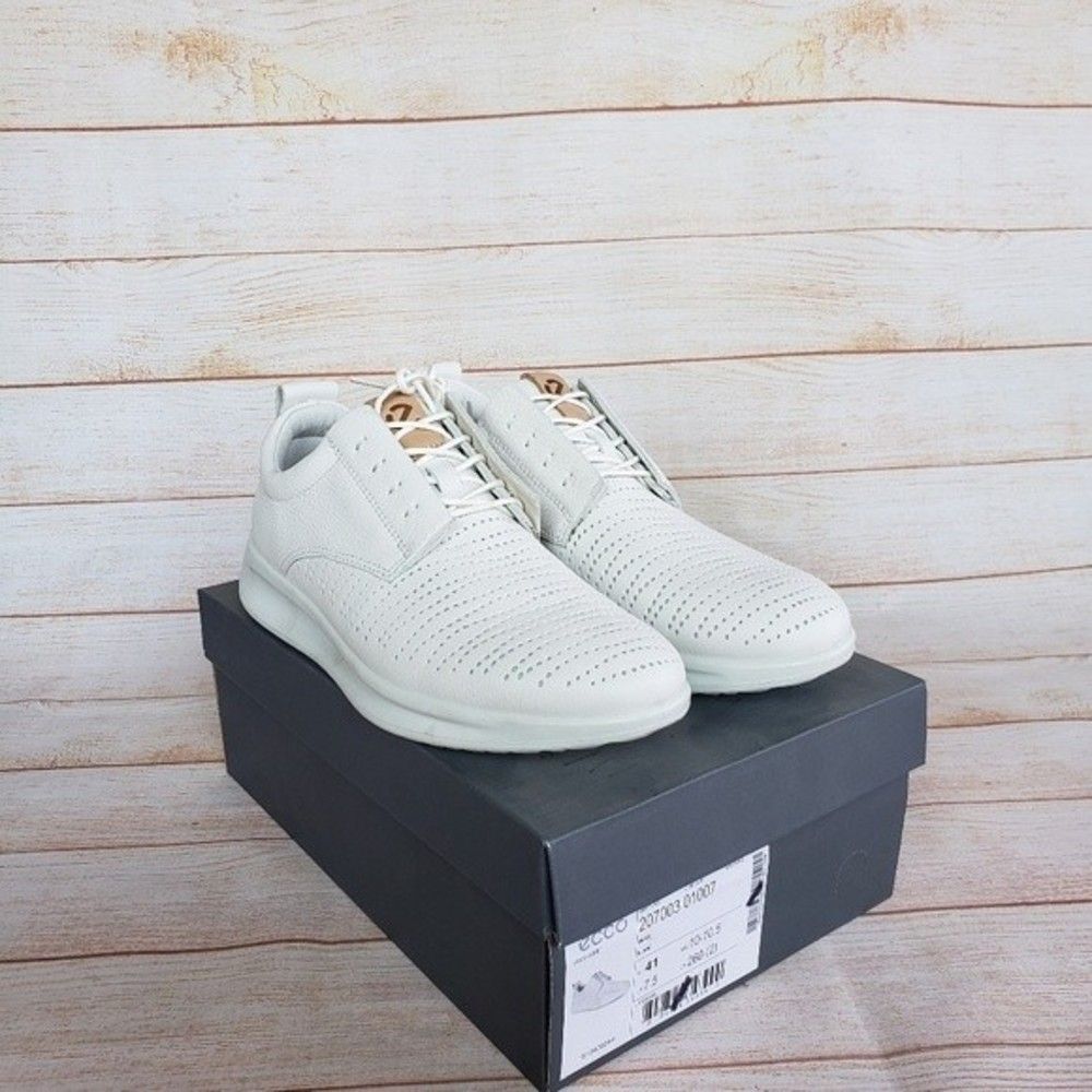 ECCO Women's Leather Aquet Perforated Tie Oxford Walking Comfortable Shoes White